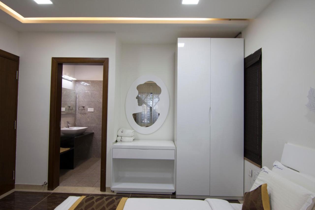 Crystal Inn Chikmagalur Bagian luar foto