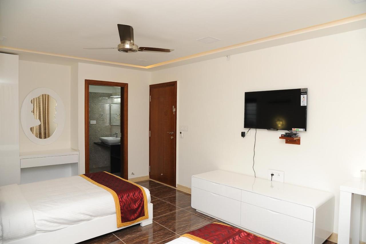 Crystal Inn Chikmagalur Bagian luar foto