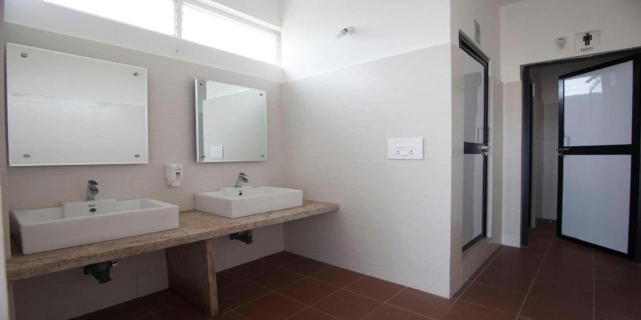 Crystal Inn Chikmagalur Bagian luar foto